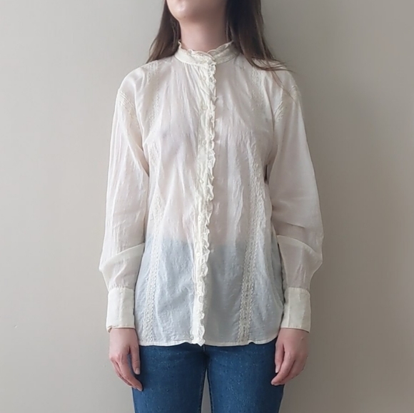 Cream Blouse - Picture 2 of 6